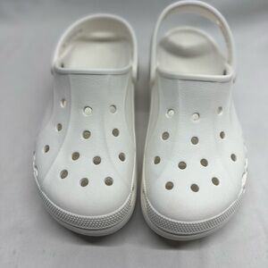 Crocs Bright White Baya Clogs Size:W8 Streetwear Comfortable Slip On Shoes.